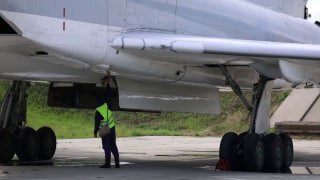 В Иркутской области на базе авиационного полка дальней авиации началось летно-т…
