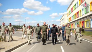 Минобороны России построило новую школу в Мариуполе Специалисты Военно-строитель…