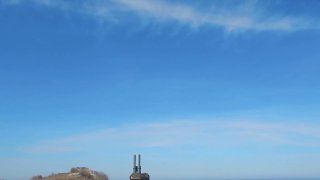 Пуск высокоточной ракеты «Оникс» береговым ракетным комплексом «Бастион» с побе…