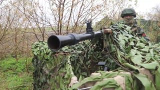 Боевая работа военнослужащих дорожно-комендантского подразделения Западного вое…