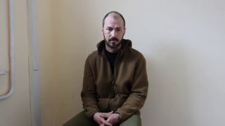 Пленный боец ВСУ: Я не знаю, чем мы обеспечены… три мотолыги — две сломаны, д…