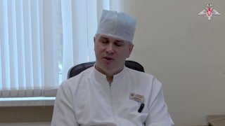Специалисты высшего класса: военные хирурги Минобороны России спасли жизнь военн…