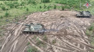 Одна «Мста» – хорошо, а две – лучше! Артиллеристы ЦВО совместным огнем из двух 1…
